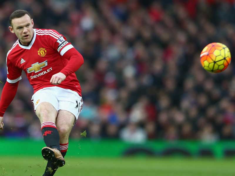 Khả năng chuyền bóng của Wayner Rooney là cực kì đáng nể.