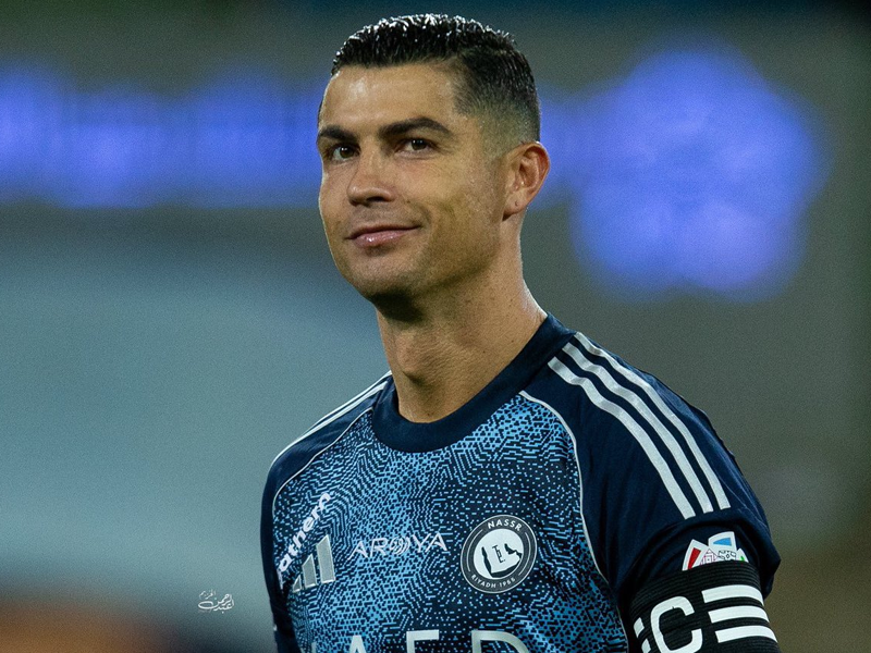 Al-Nassr tạo ra môi trường thuật lợi để Cristiano Roaldo có cán mốc 1000 bàn thắng.