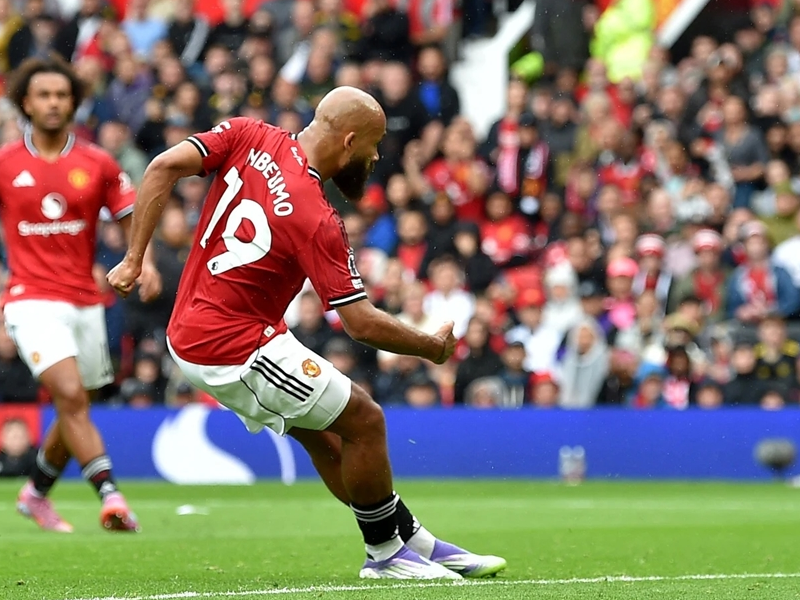 Không chỉ ghi bàn Bryan Mbeumo với năng lượng của mình mang đến một sinh khí mới cho Man United