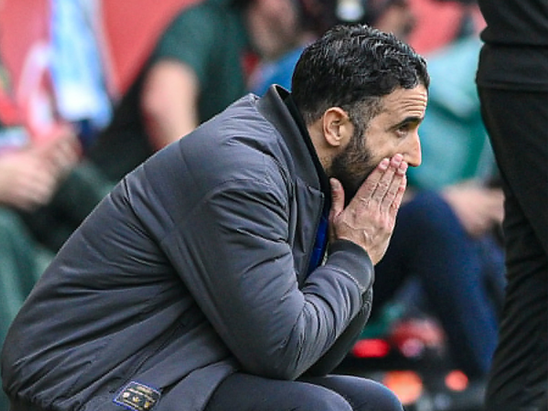 Từ một niềm họ vọng lớn lao đến thất vọng tốt cùng và người ta tự hỏi liệu HLV người BĐN có thể vực dậy được Uniyed